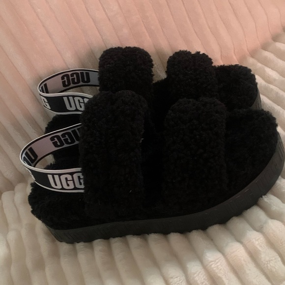 Black lamb UGG sandals.  Sz 8 - Picture 2 of 6